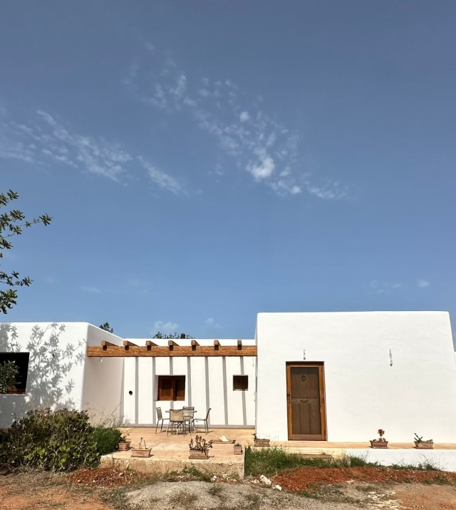 Resa Estates Ibiza finca te te koop for sale santa Gertrudis 1.jpg